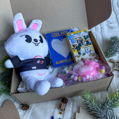 Подарунковий набір К-поп Stray Kids Лі Мінхоо