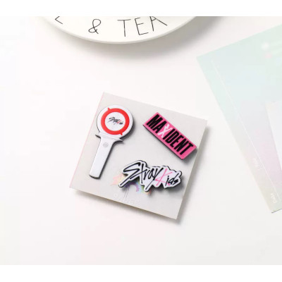 Набір з трьох значків к-поп Stray Kids