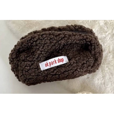 М'яка косметичка 