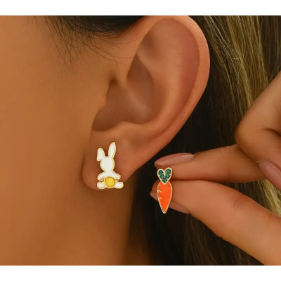 Асиметричні сережки «Зайчик і Морквинка»
