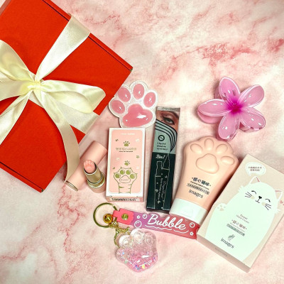 Подарунковий набір для дівчат Котяча лапка