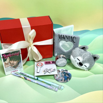 Набір подарунковий Стрей Кідс Stray Kids Банчан
