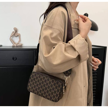 Жіноча сумка крос-боді з візерунком Шоколад