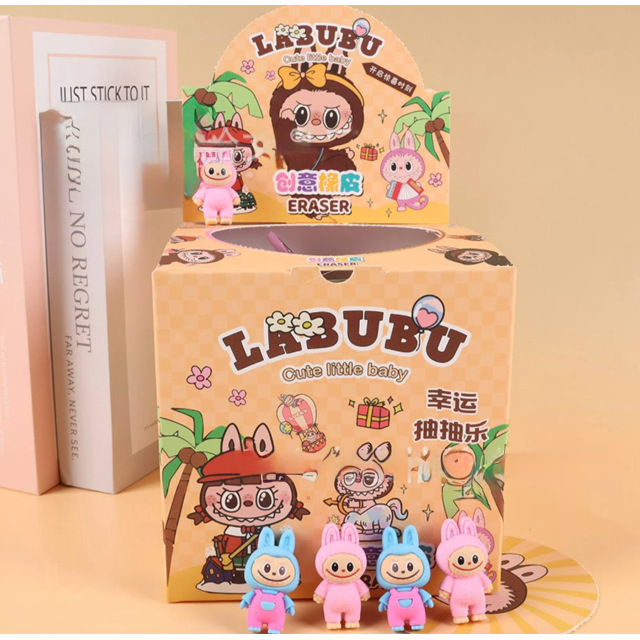 Випадкова міні фігурка Blind Box Лабубу (Labubu)