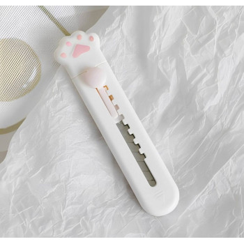 Канцелярський ніж 