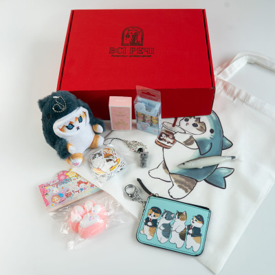 Подарунковий набір Котики (шопер, іграшка, гаманець, брелок, наліпки, сквіш, ручка, бальзам)