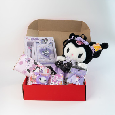 Подарунковий набір Куромі (іграшка-рюкзак, щоденник+ручка, гаманець, браслет, наліпки, сквіш)