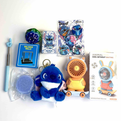 Подарунковий набір Стіч (8 в 1)