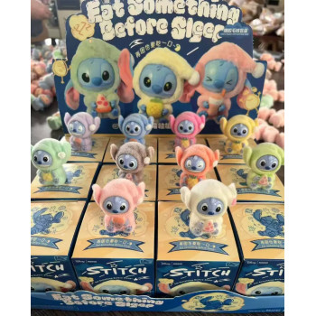 Колекційні фігурки Стіч Stitch Eat Somthing Before Sleep (випадкова)