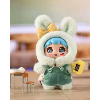 Іграшка брелок лялечка Зелена