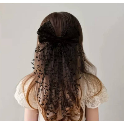 Ніжна мереживна заколка бант для дівчаток