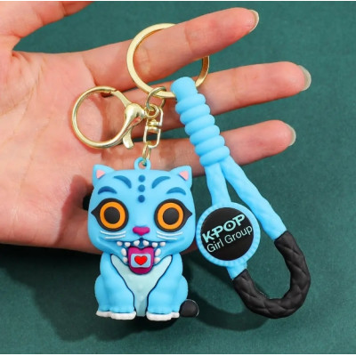 Брелок виконаний у вигляді мініатюрної фігурки Тигр персонажа з Кей поп мисливиці на демонів
