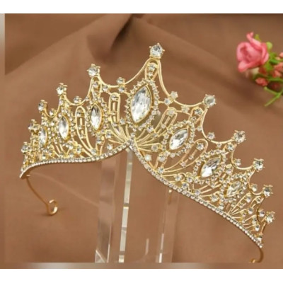 Діадема корона для дівчинки, золота з білими камінчиками, тіара