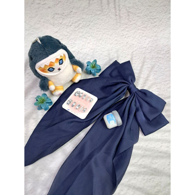 Подарунковий набір у синіх кольорах, брелок, бант, бальзам, крабіки, накладні нігті