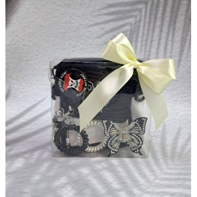 Подарунковий набір для дівчат із сумочкою (8 одиниць)