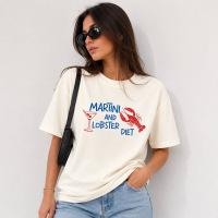 Легка жіноча футболка з принтом Martini and Lobster diet