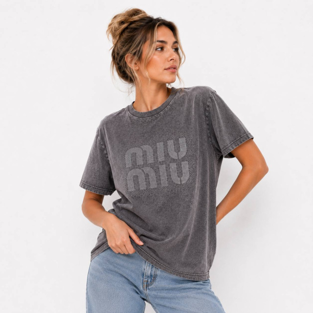 Жіноча футболка Miu Miu з стразами, сіра 